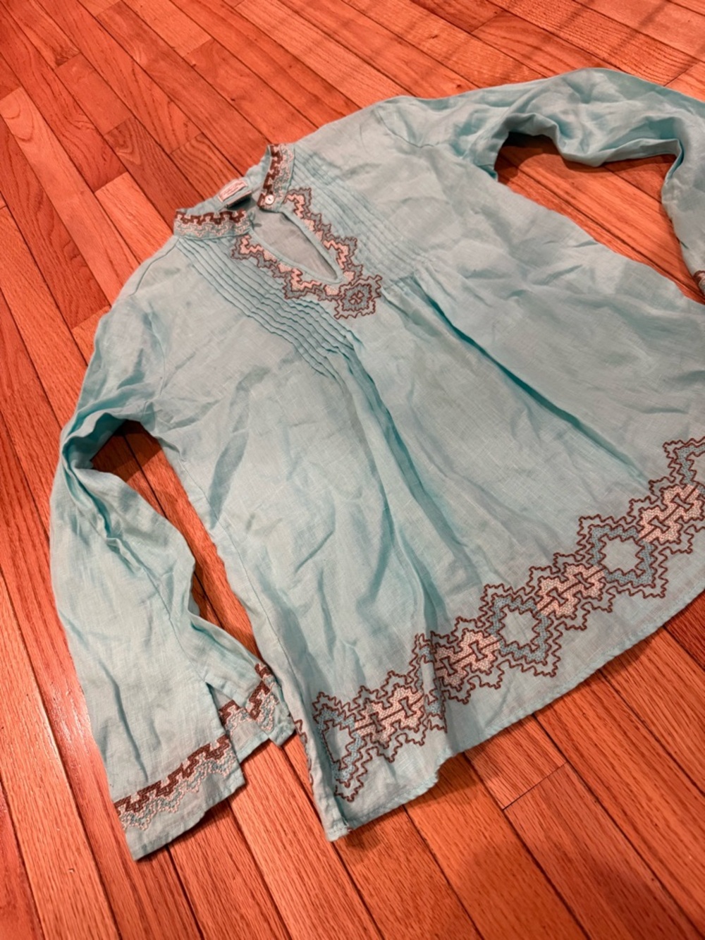 Linen Embroidered Tunic - Mint Blue - Picture 2 of 8